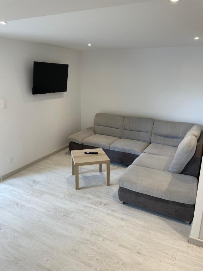 Joli Logement Au Pied Des Alpilles Eyguières 外观 照片